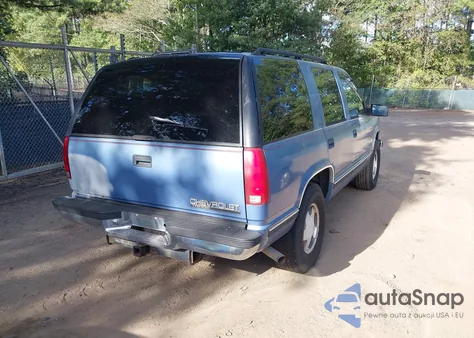 1996 Chevrolet Tahoe K1500 из США, поврежденный, VIN 1GNEK13R0TJ422436